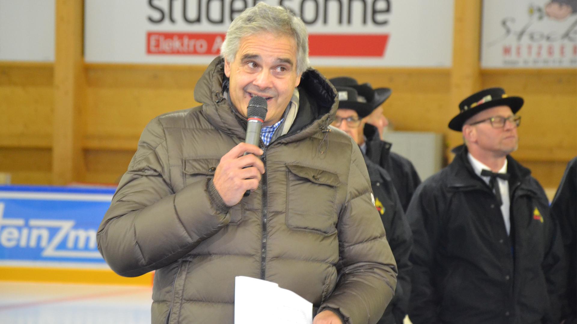 37 mit einem 50-jährigen