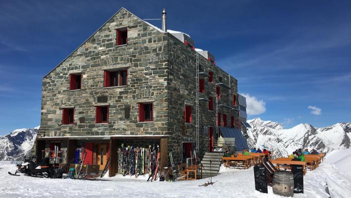 Die Britanniah tte In Saas Fee Ist Die SAC Unterkunft Mit Den Meisten 