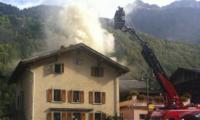 Am Montagvormittag brach in einem mehrstöckigen Wohnhaus in Champsec/Bagnes ein Brand aus.