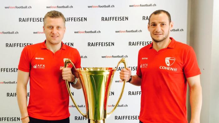 Der neue Meisterpokal der Super League machte auf seiner Schweizer Tour  halt in der Walliser Kantonshauptstadt.
